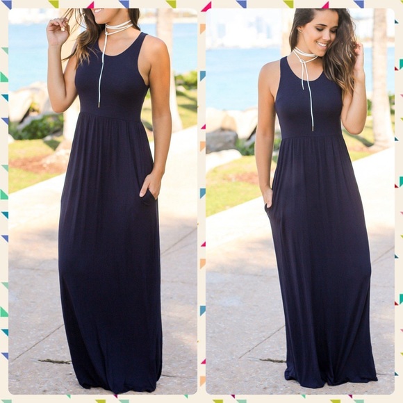 MADDIE Navy Hidden Pocket Maxi Dress! - Picture 3 of 8